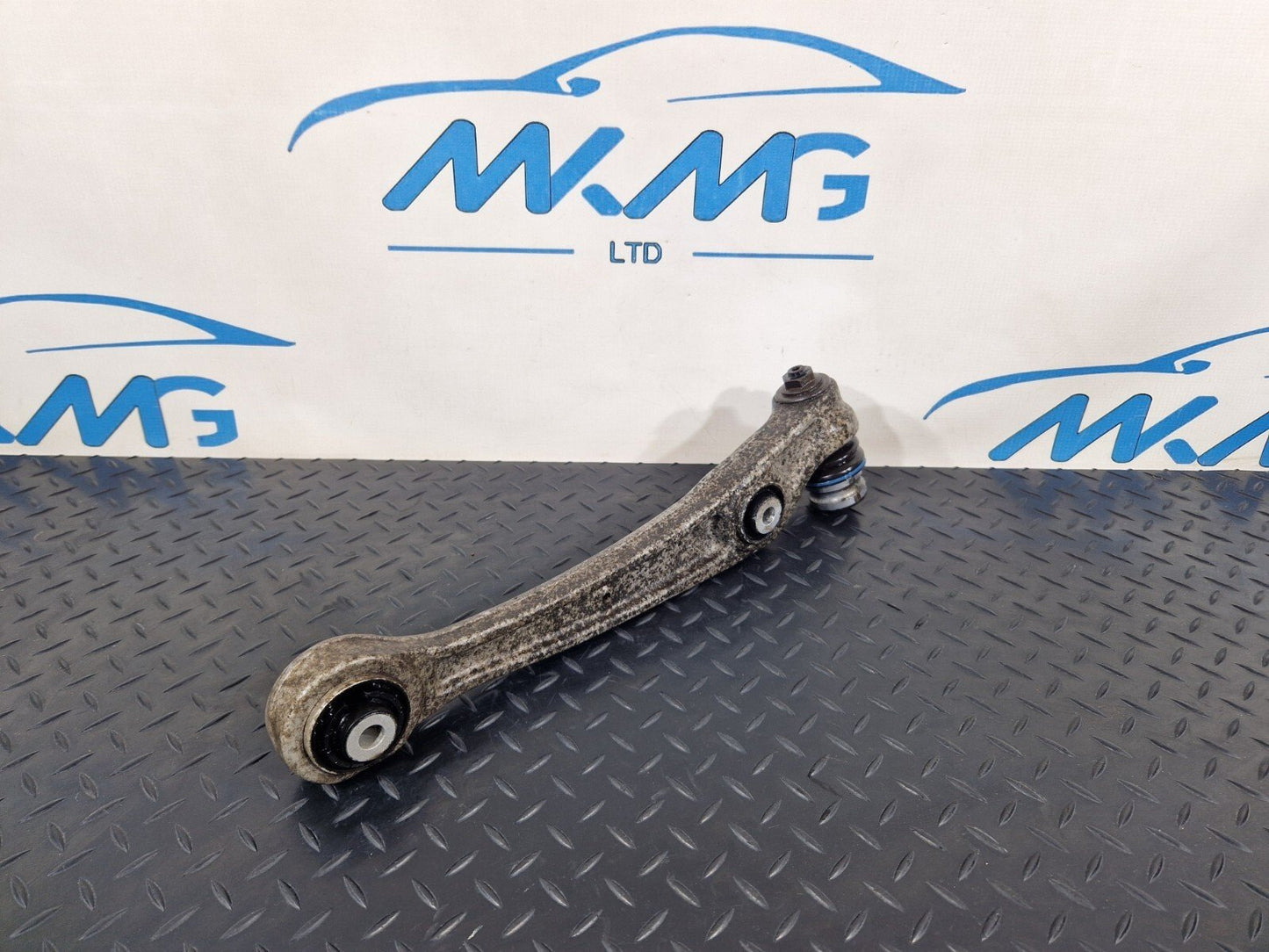 12-18 AUDI A6 C7 GENUINE FRONT RIGHT CONTROL ARM 8K0407156C