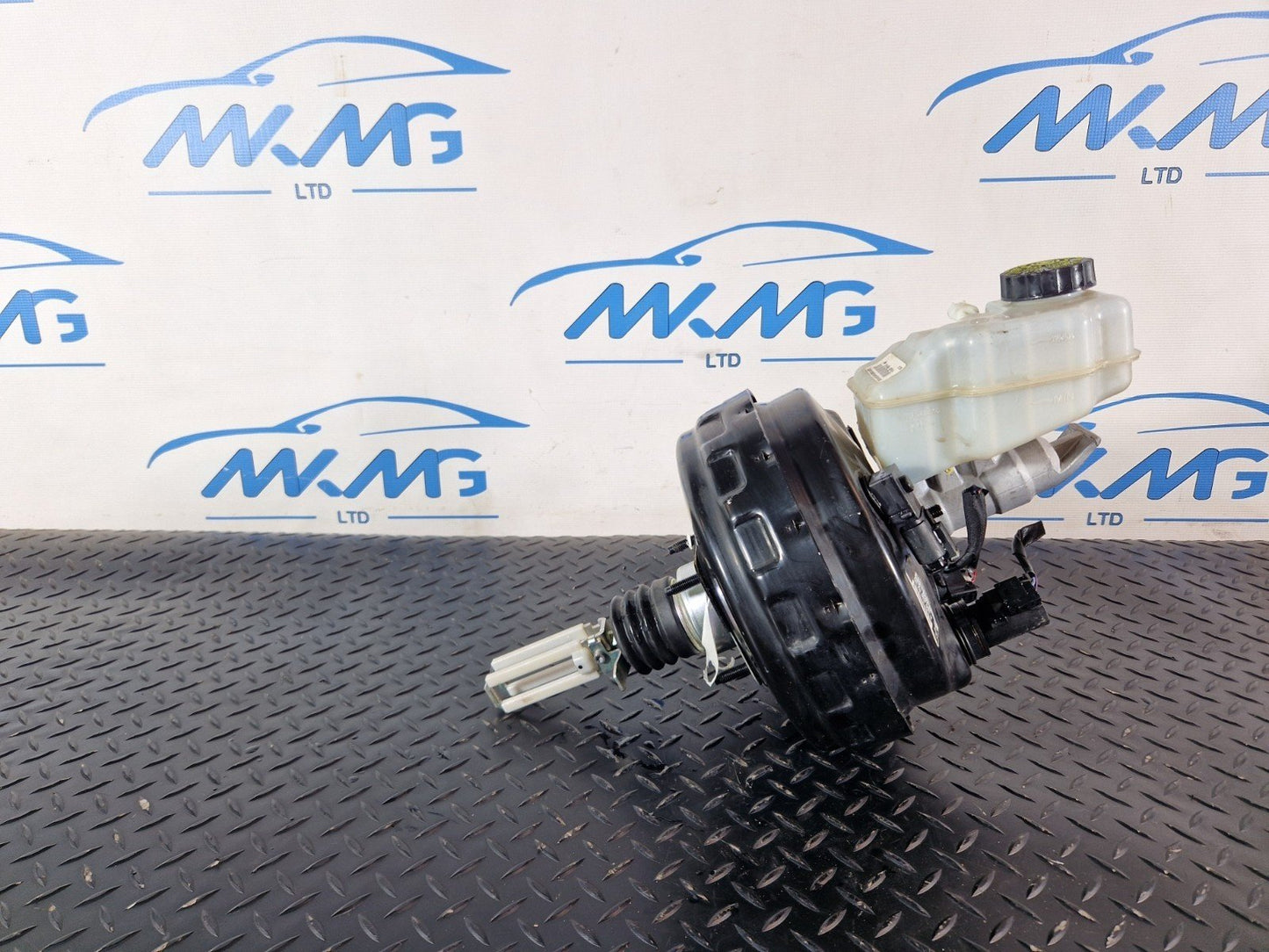 16-19 MERCEDES BENZ GLE W166 BRAKE SERVO BOOSTER A1664300230