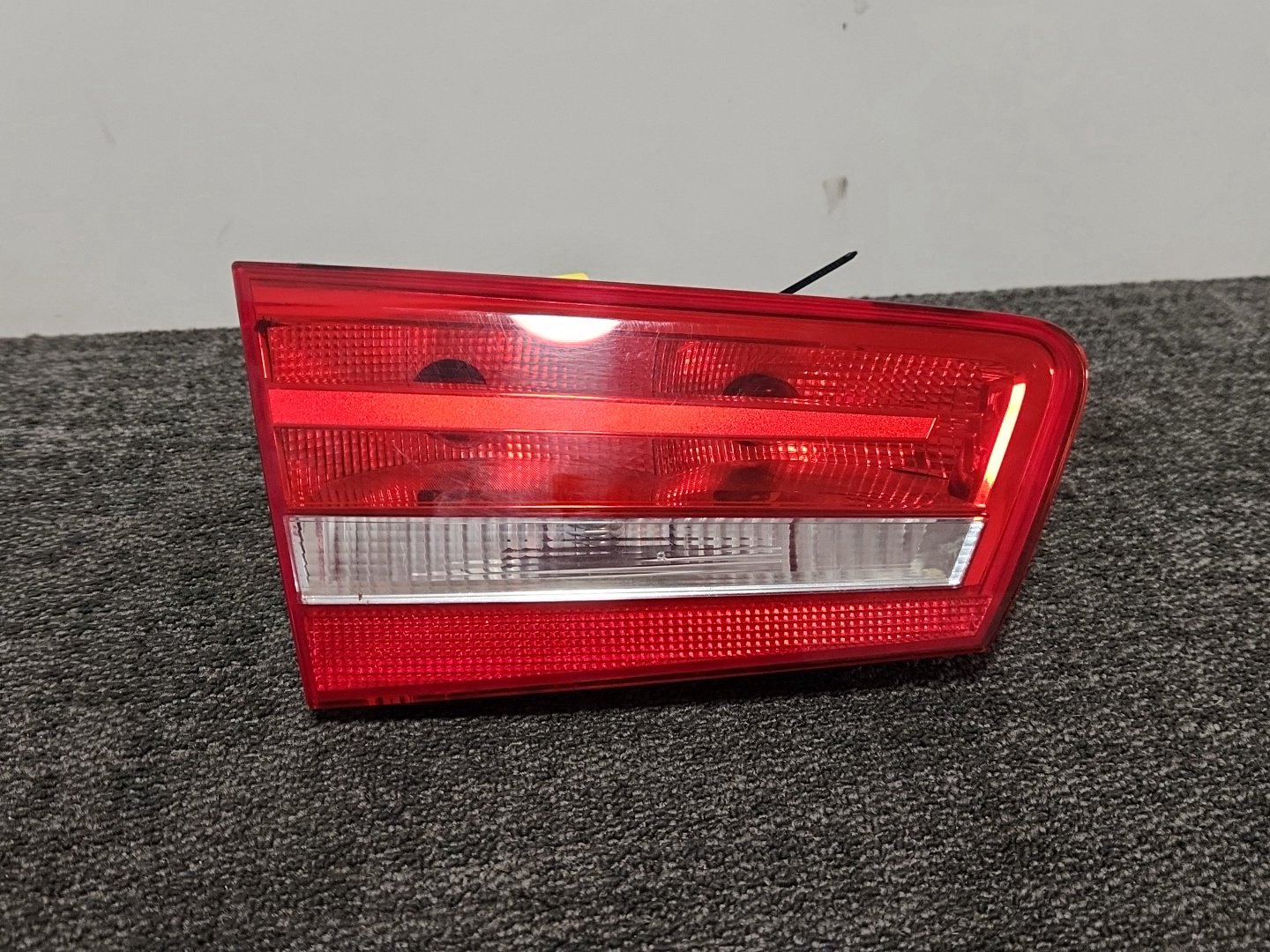 Audi A6 Genuine Rear Left N/S Inner Tail Light 4G9945093