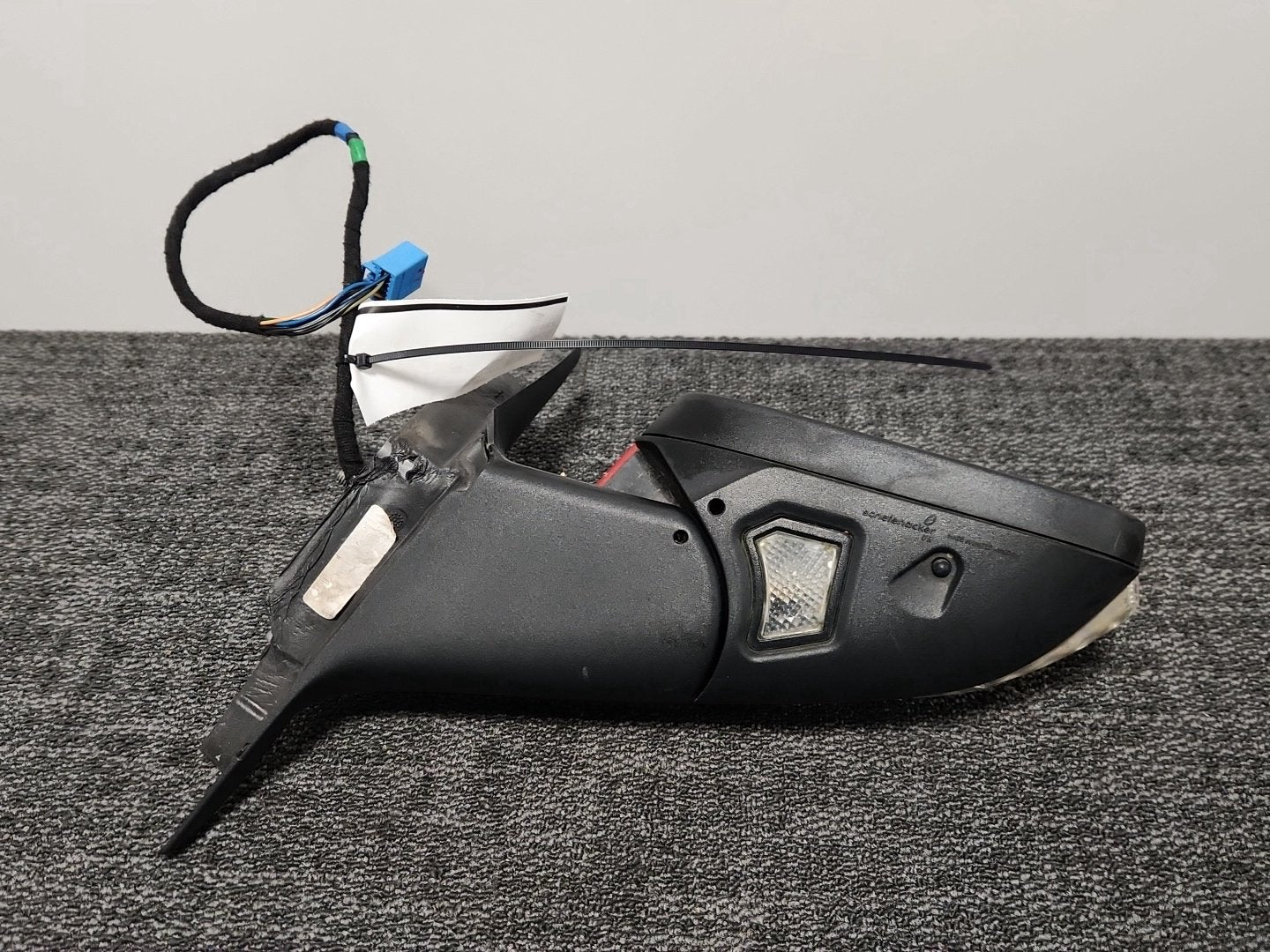 Volvo S40 MK2 (MS) Saloon Front Right Door O/S Wing Mirror in Passion Red 61200