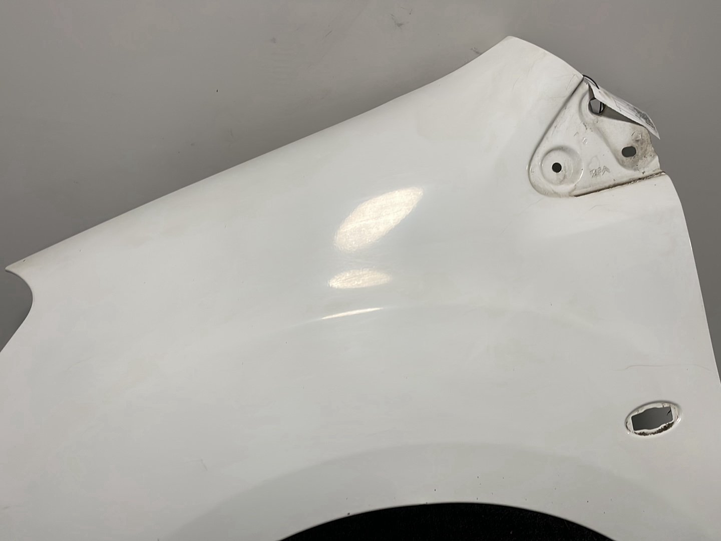 Peugeot Partner B9 Cargo Van Front Left Wing Fender Panel in Banquise White EWP