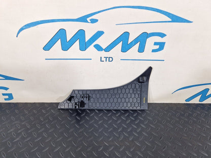 18-ON MERCEDES BENZ SPRINTER W907 W910 OEM RIGHT O/S LOWER TRIM A9106803200