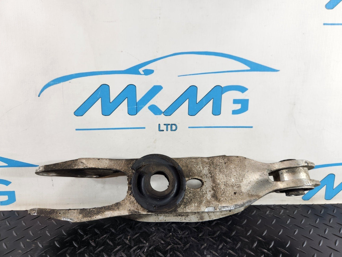 16-20 AUDI Q7 4M 3.0 DIESEL REAR LOWER CONTROL ARM FITS LEFT & RIGHT 4M0505311G