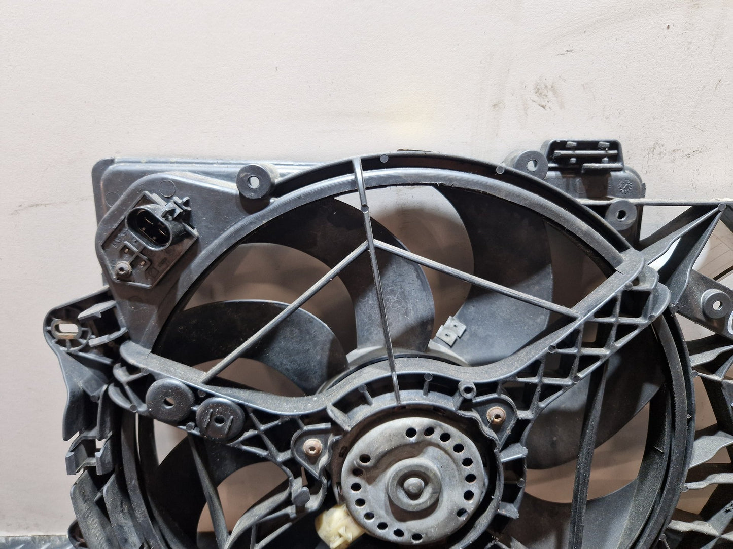 Fiat Doblo MK2 FL (263-1) Cargo Van Genuine Cooling Radiator Fan 896010100