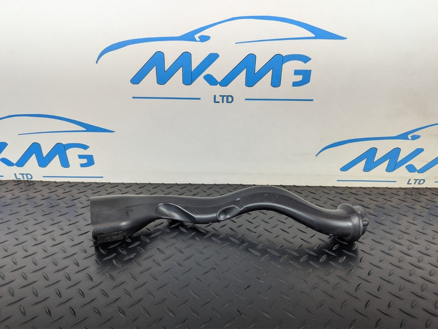 11-19 MERCEDES BENZ ML W166 GENUINE OEM DRAIN PIPE A1668320490
