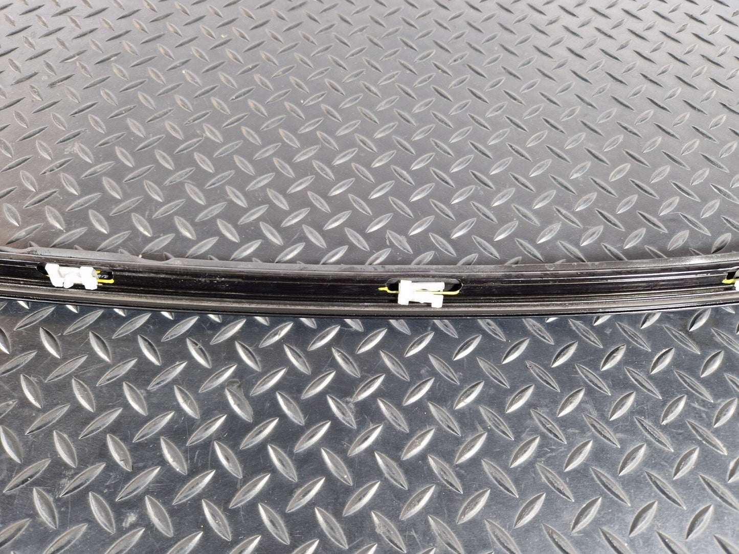 BMW Unknown Part Type 7275304
