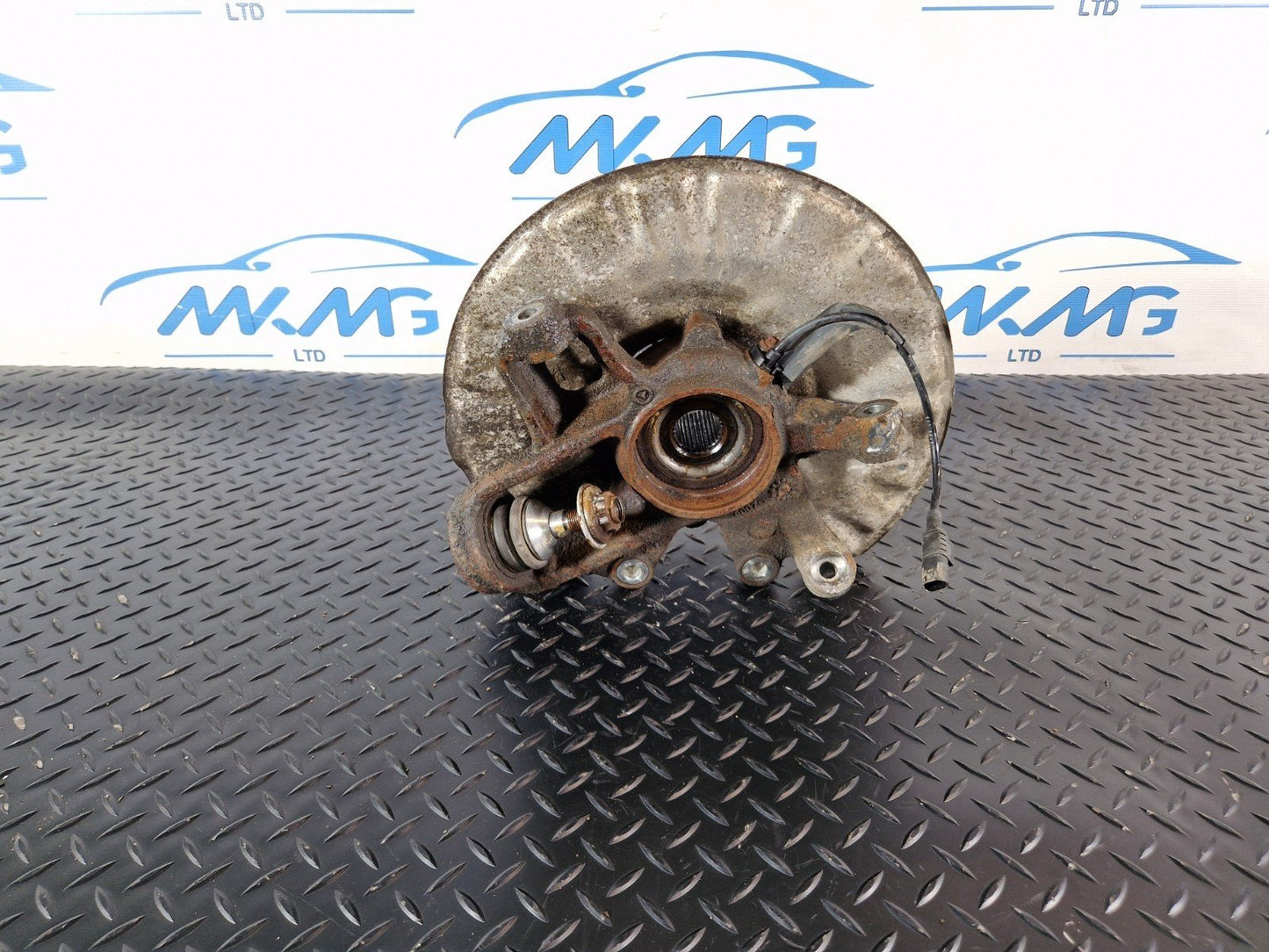 16-19 MERCEDES BENZ GLE W166 GENUINE REAR LEFT N/S SUSPENSION WHEEL HUB CARRIER