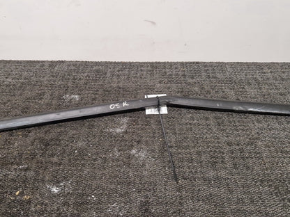 Mercedes-Benz Vito V-Class W447 Right Side Sliding Door Rubber Seal A4477310380
