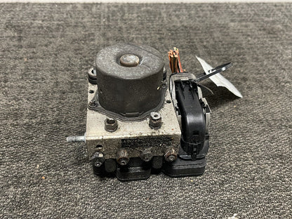 Iveco Daily MK5 2.3L Diesel Genuine ABS Pump Control Module 0265956036