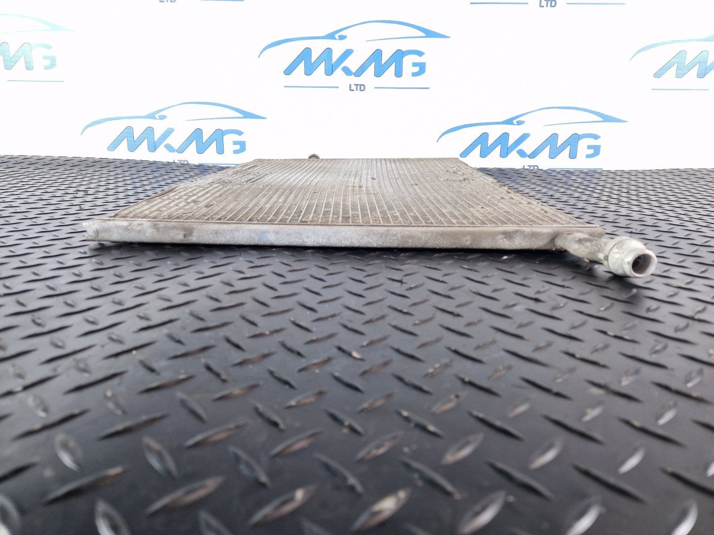 MERCEDES BENZ C CLASS W205 RADIATOR A0995001903