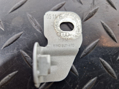 Audi A4 B9 front right wing bracket 8W0821470
