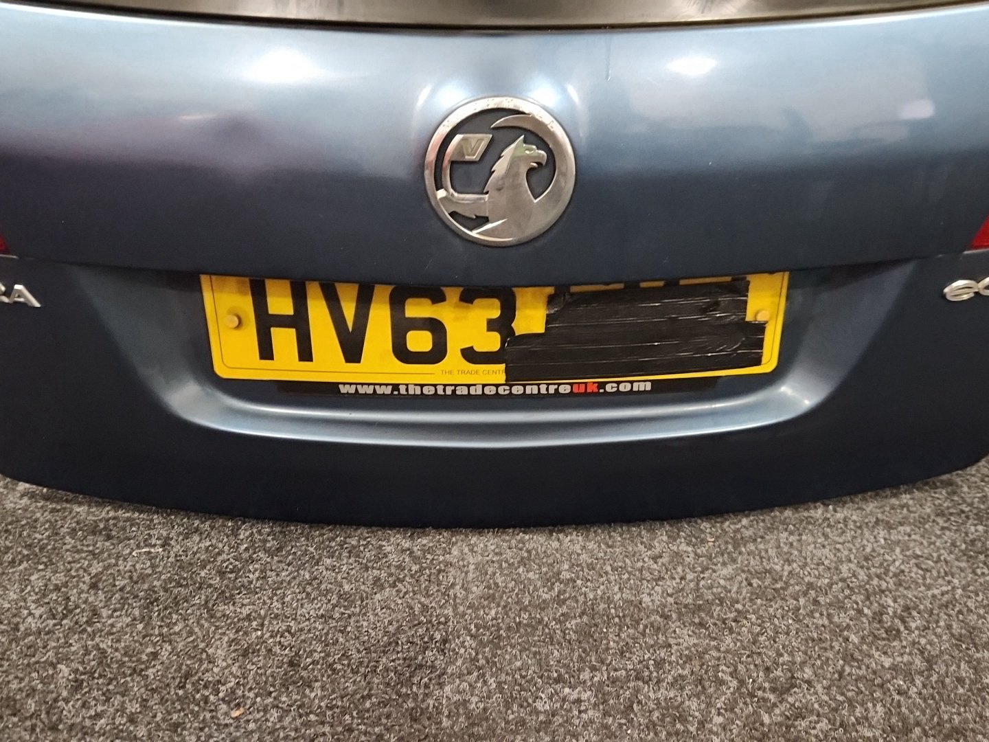 Vauxhall Astra MK6 (J) (A3400) Estate Genuine Bootlid Trunk Tailgate in Blue GWJ