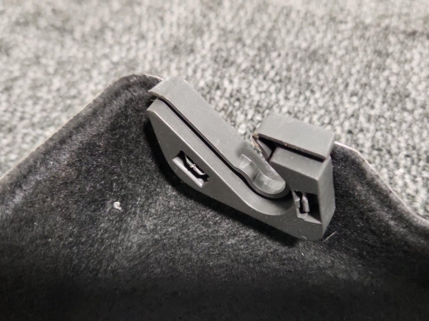2014 Volvo V40 MK3 (525)  - Parcel Shelf