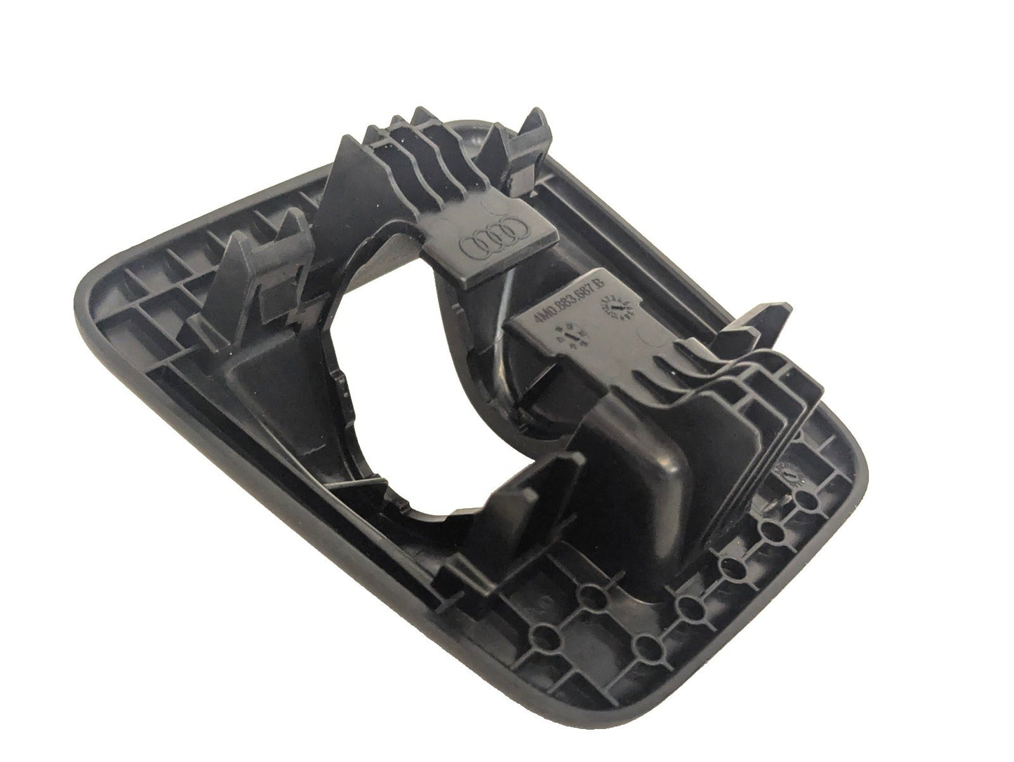 Audi Unknown Part Type 4M0883687B