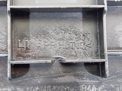 18ON MERCEDES BENZ SPRINTER W907 BATTERY PLASTIC TOP COVER LEFT N/S A9106863000
