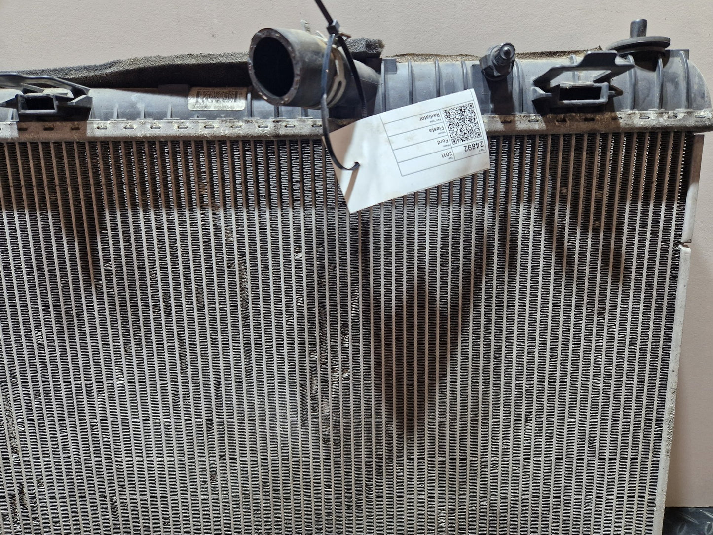 Ford Fiesta 1.6LL Petrol 88.0kw HXJB Genuine Water Coolant Radiator 8V51-8005-BE