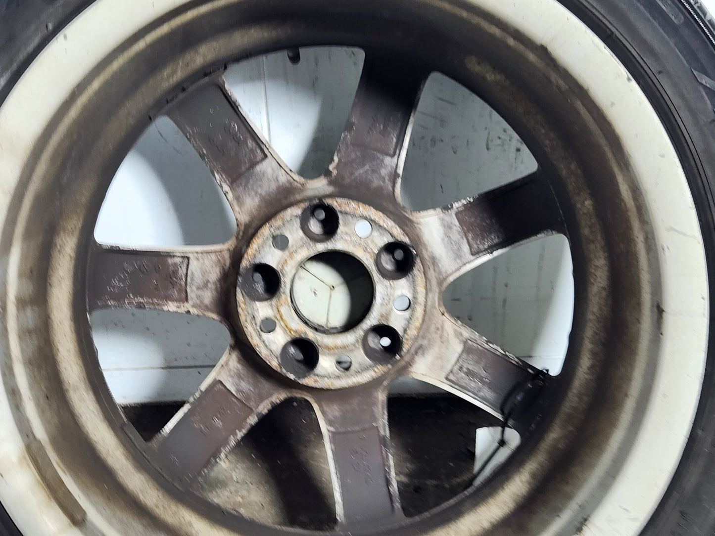 Mercedes C-Class W203 (FL) 17" Alloy Wheel with Tyre 225/45/17 ~3mm A2034011802