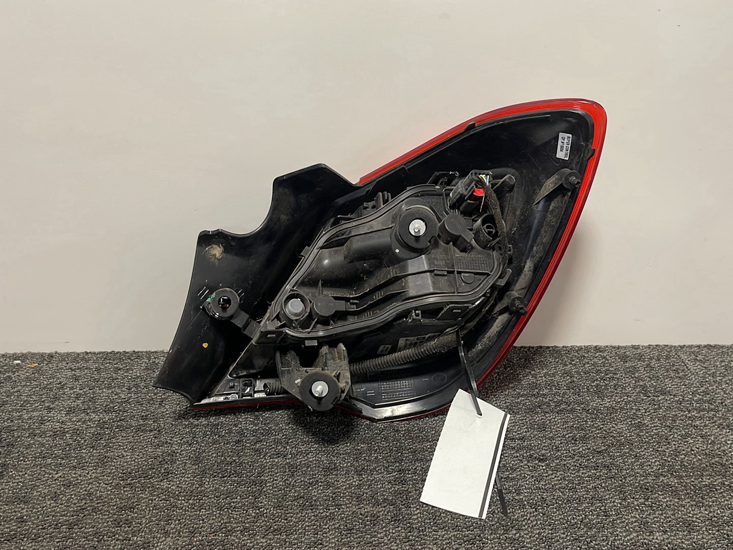 2016 Vauxhall Corsa MK4 (E) (4500) Genuine Rear Left Outer Tail Light 39012627