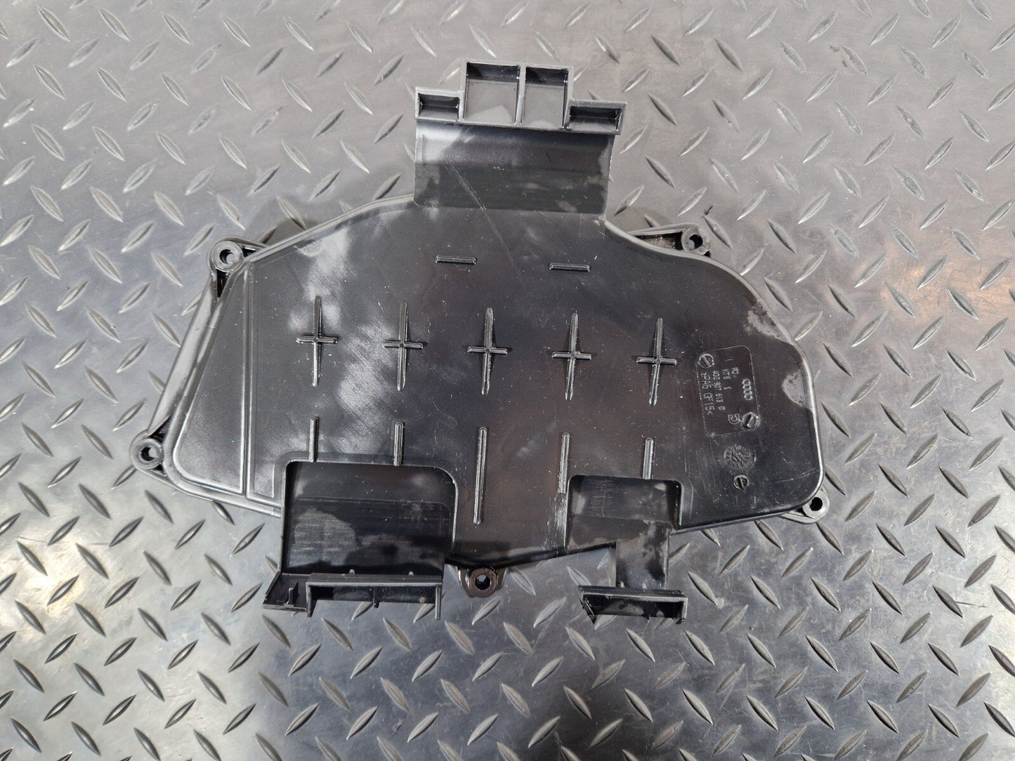 Audi Unknown Part Type 4G2907613B