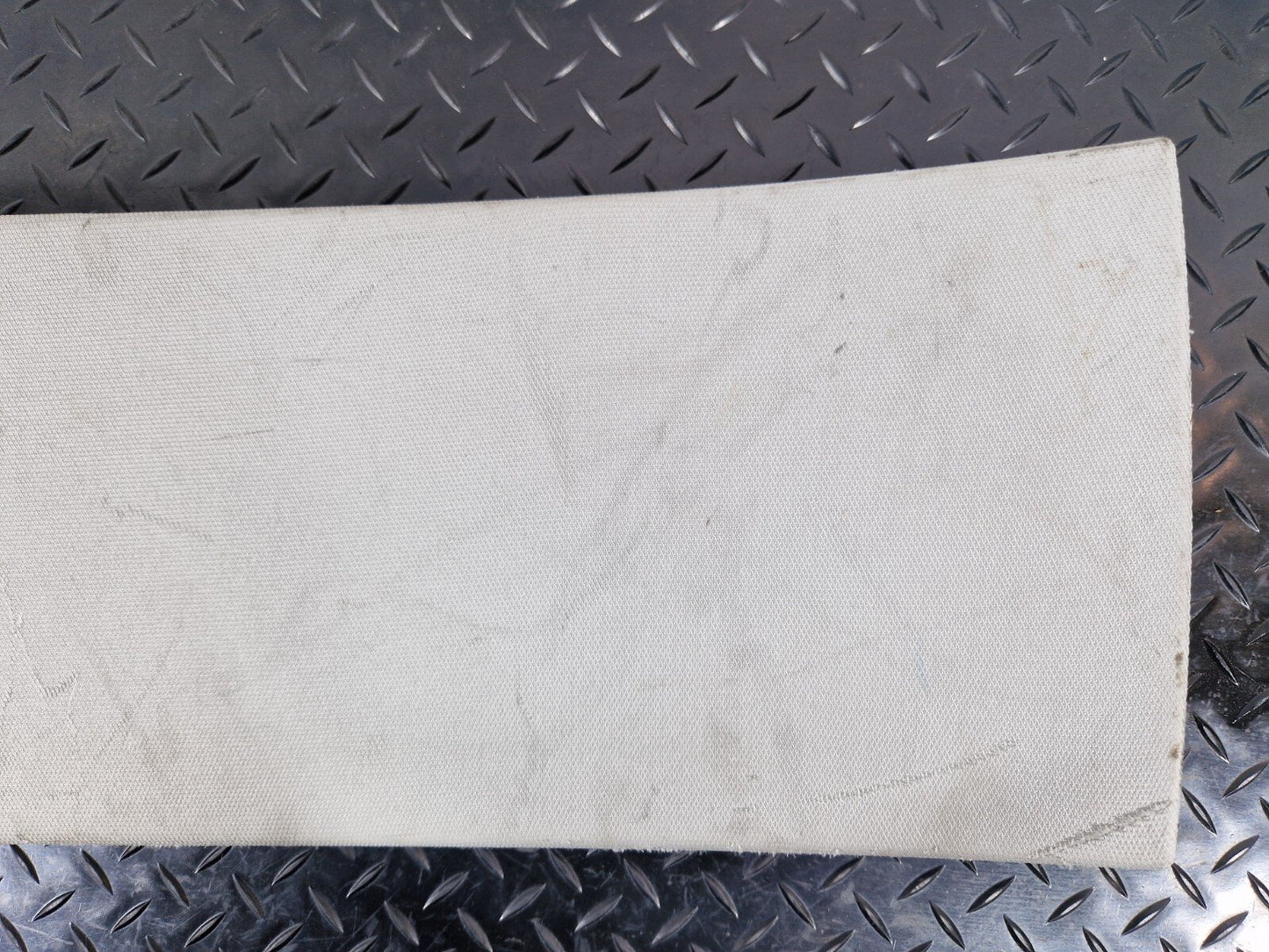 16-19 AUDI A4 B9 AVANT ULTRA SE AVANT GENUINE REAR ROOF TRIM 8W9867839