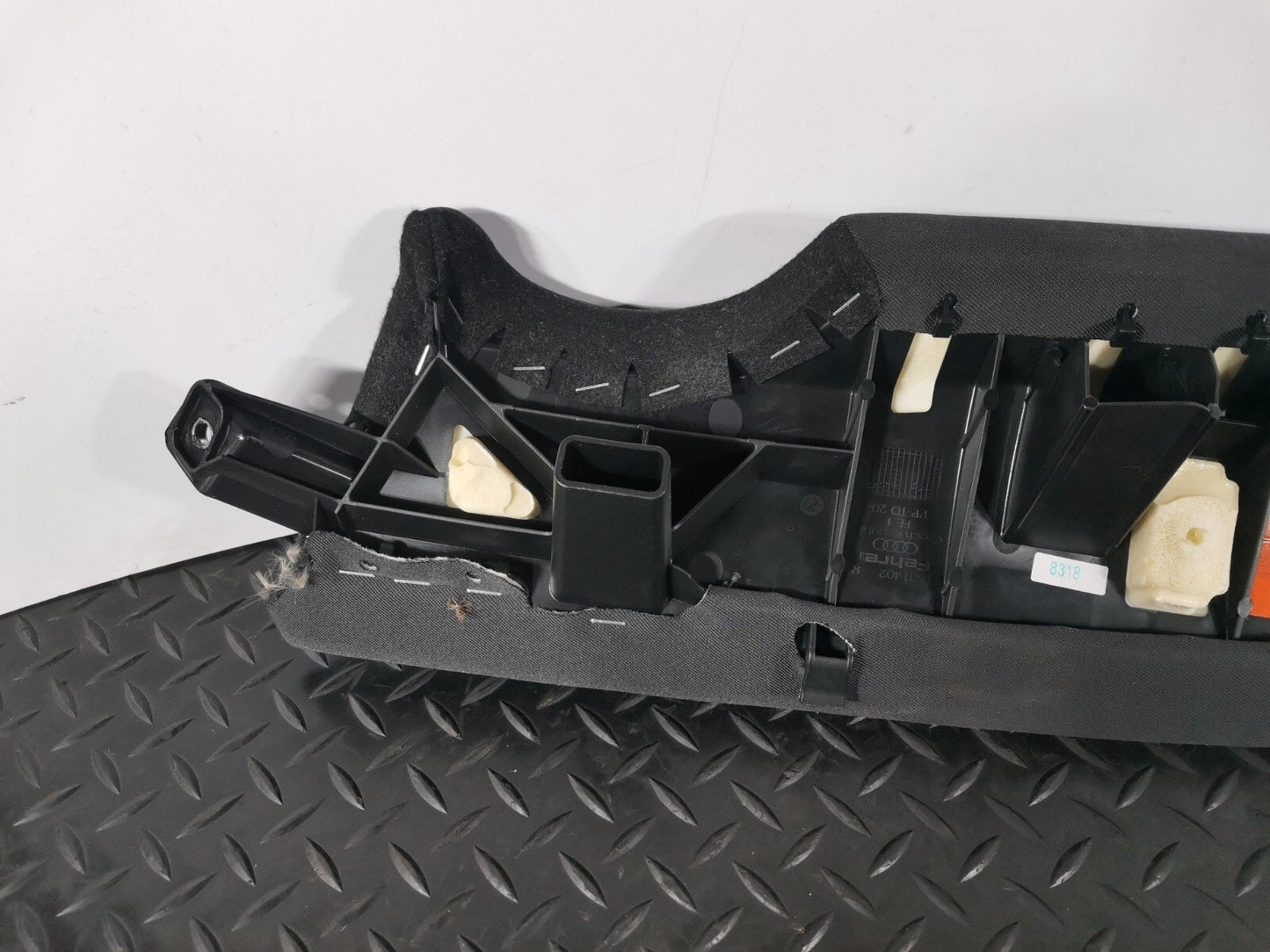 16-19 AUDI A4 B9 SALOON GENUINE REAR RIGHT DRIVER SIDE CLOTH BOLSTER 8W0885704