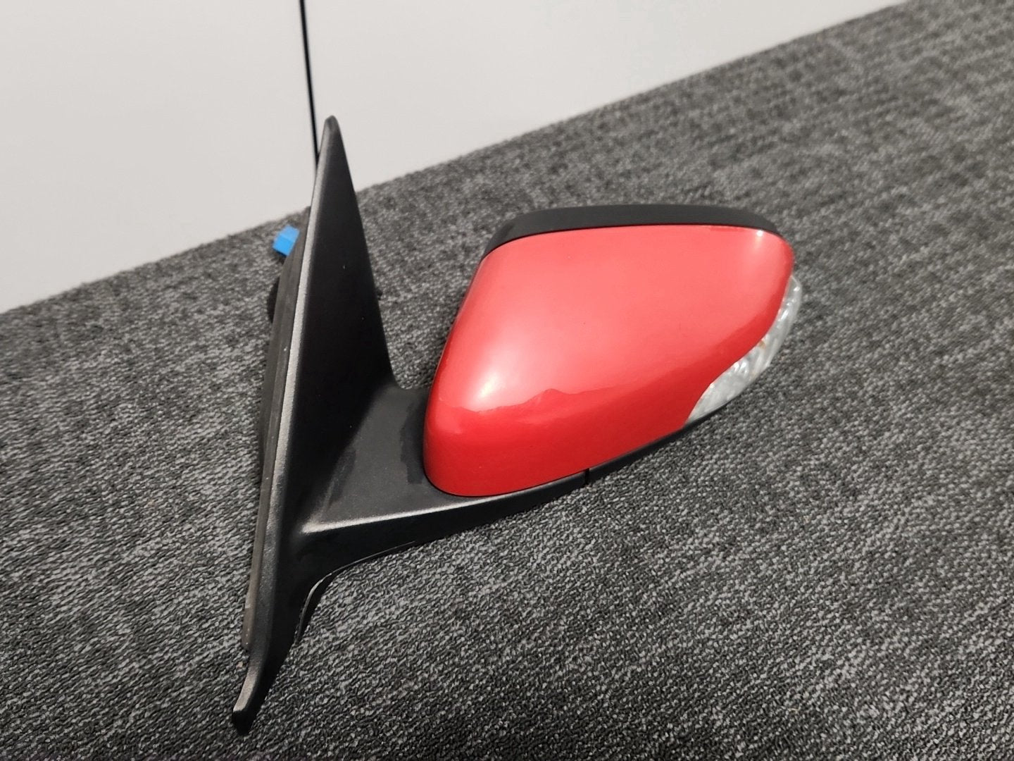 Volvo S40 MK2 (MS) Saloon Front Left N/S Door Wing Mirror in Passion Red 61200