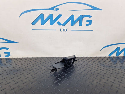 14-21 MERCEDES BENZ C220d W205 REAR RIGHT N/S LUGGAGE ROLLER BRACKET A2058605400