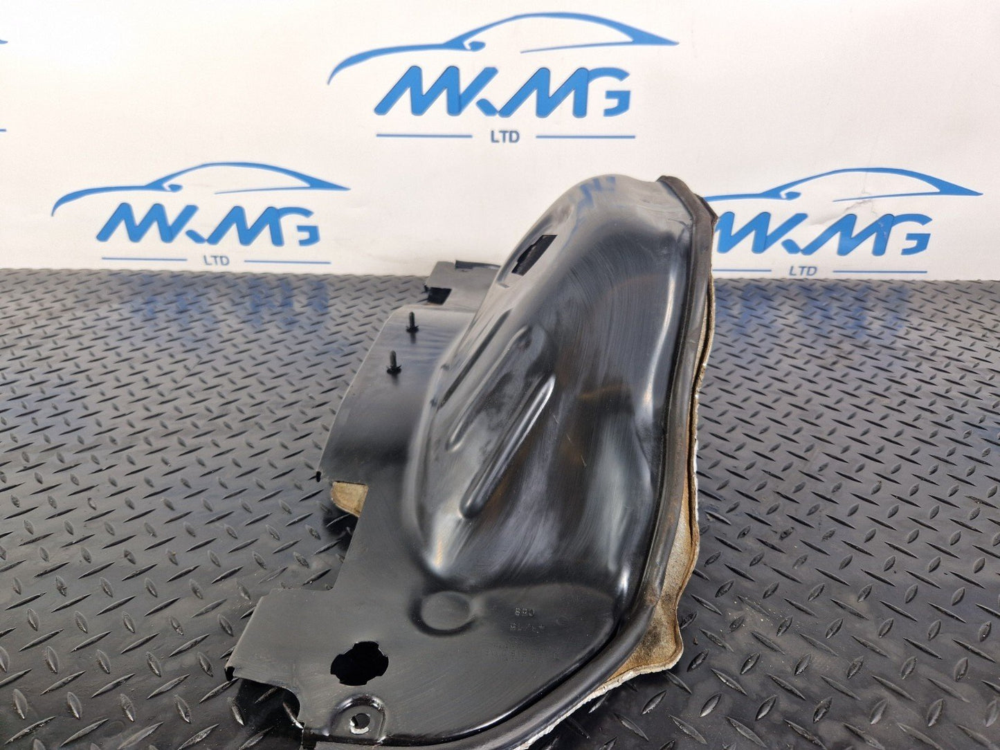 16-19 AUDI A4 B9 GENUINE BULKHEAD FIREWALL HEAT PROTECTION SHIELD 8W0819523C