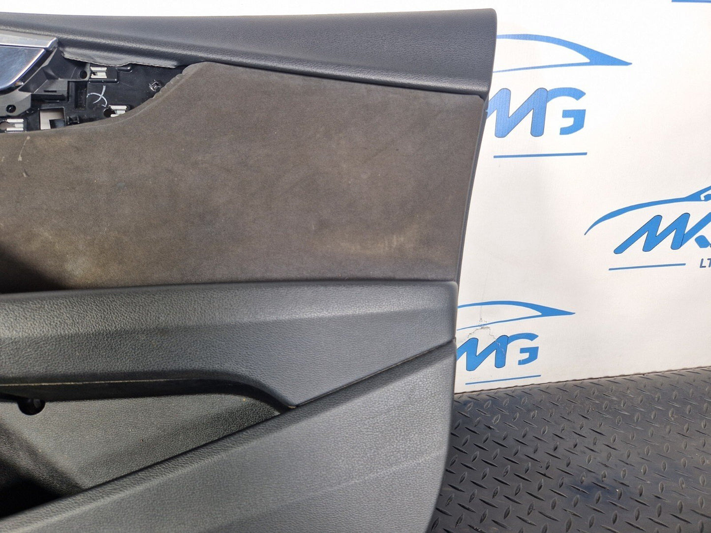 16-23 AUDI A5 F5 SPORTBACK S-LINE FRONT O/S DOOR CARD PANEL 8W8867134