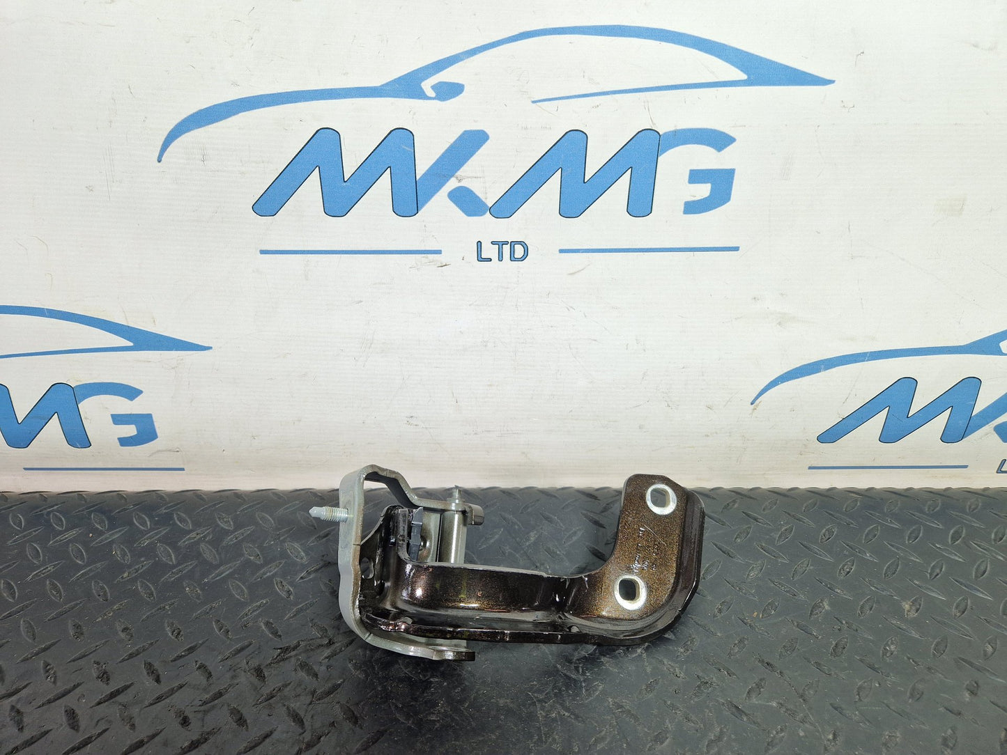 Audi A6 Allroad C7 Genuine Rear Right O/S Driver Side Tailgate Hinge 4G9827300A