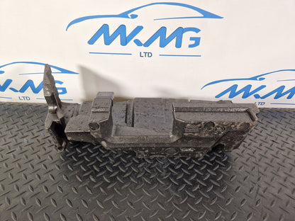 Audi Unknown Part Type 8R0012109F