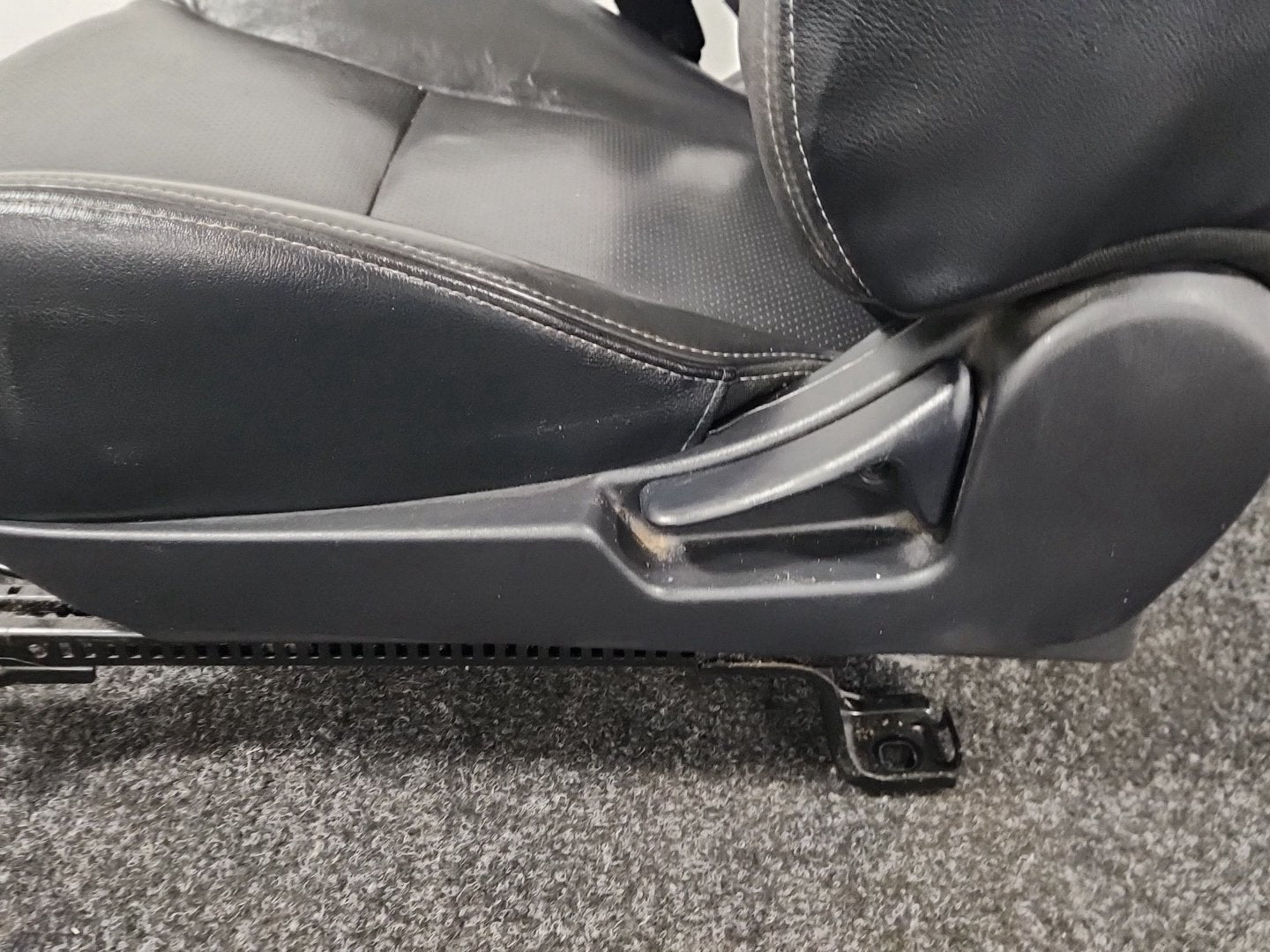 Mitsubishi Lancer MK5 (CX8A) Hatchback Genuine Front Left N/S Passenger Seat