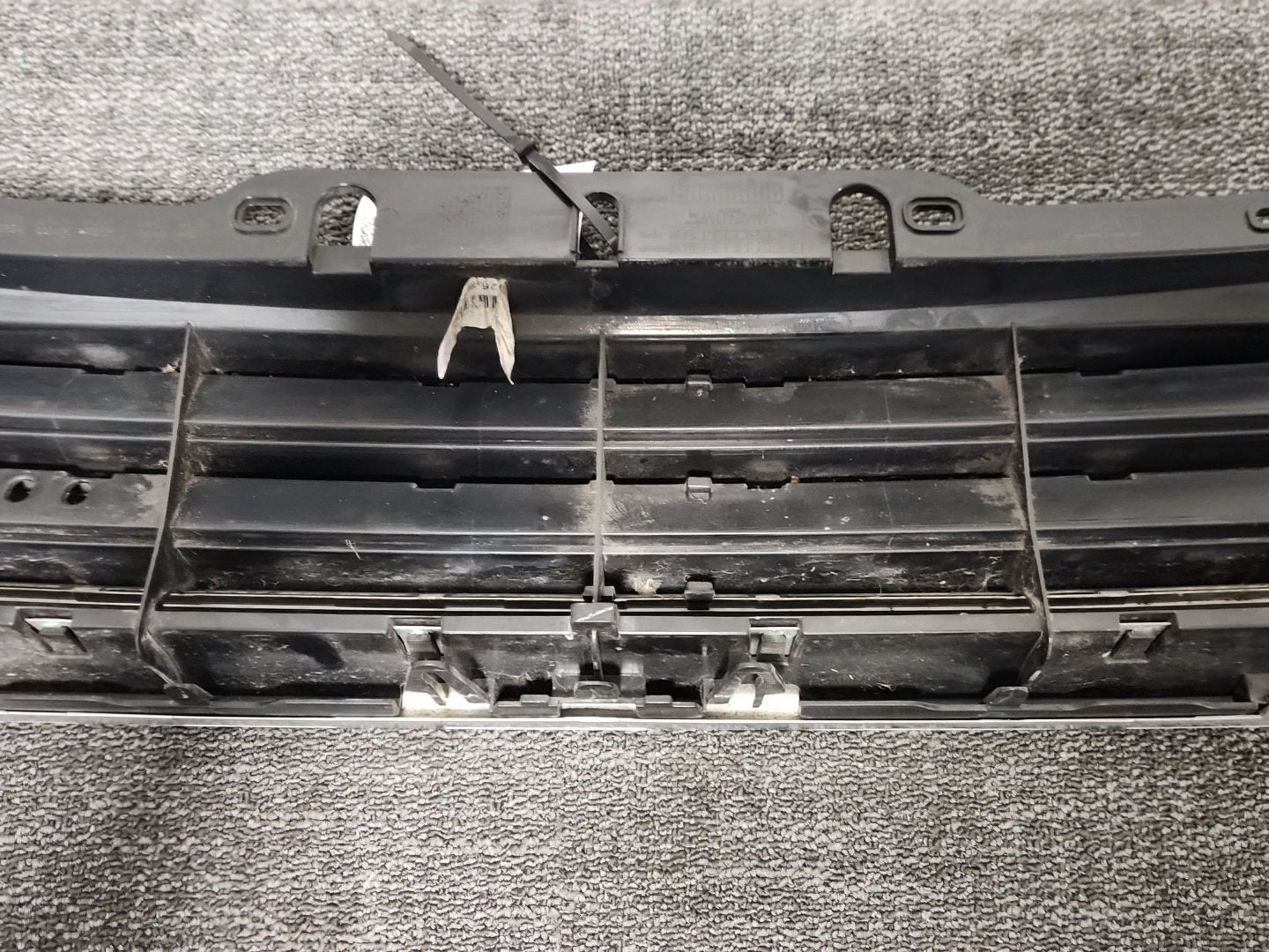 Mini Cooper Clubman R55 Estate Genuine Front Upper Bumper Grille 166149-10