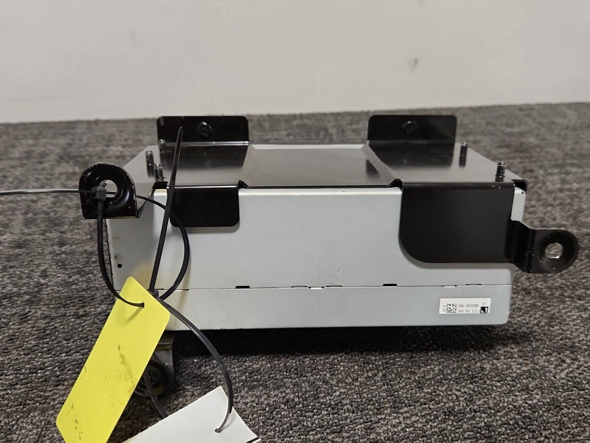 Audi Q7 4L Genuine DVD Changer DVC07 4L0035108