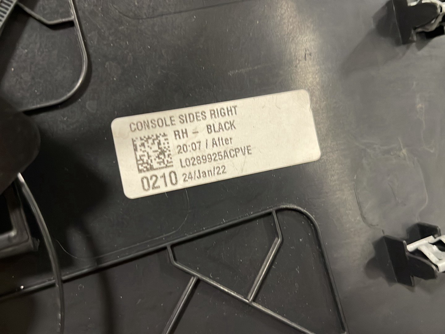 Land Rover Range Rover Evoque L551 Right Centre Console Side Trim K8D2-045M10-A