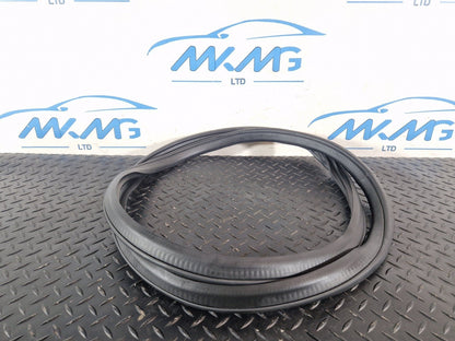 16-22 MERCEDES BENZ X253 REAR DOOR RUBBER SEAL FITS LEFT & RIGHT A1566920176