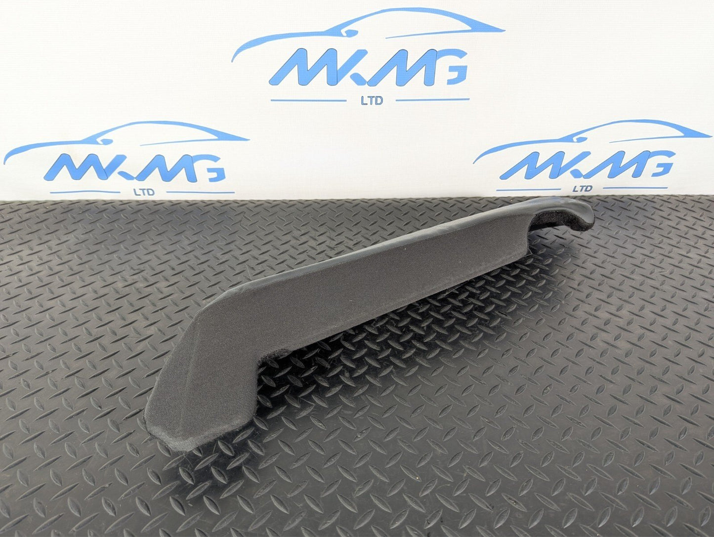 16-19 AUDI A4 B9 GENUINE REAR LEFT N/S LEATHER SEAT BOLSTER CUSHION 8W085703C