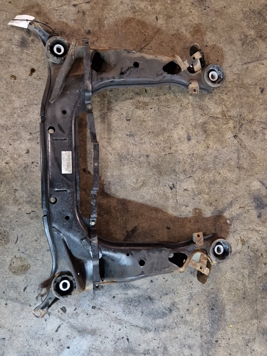2006 Audi A4 B7 Genuine Front Axle Support Carrier Subframe 8E0399313BD