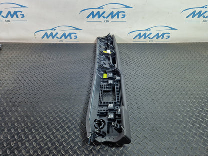 Land Rover Range Rover Evoque L551 SUV Centre Dash Panel Damaged R8D204268C