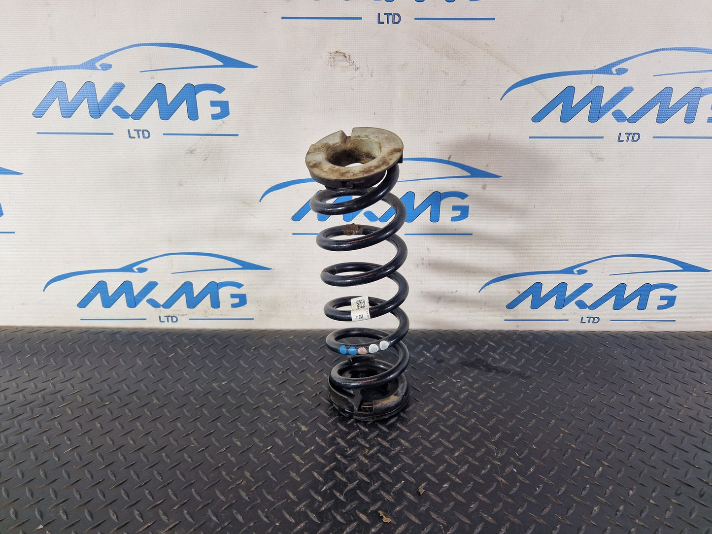 Land Rover Range Rover Evoque L551 SUV Rear Suspension Coil Spring K8D2-5B749-FB