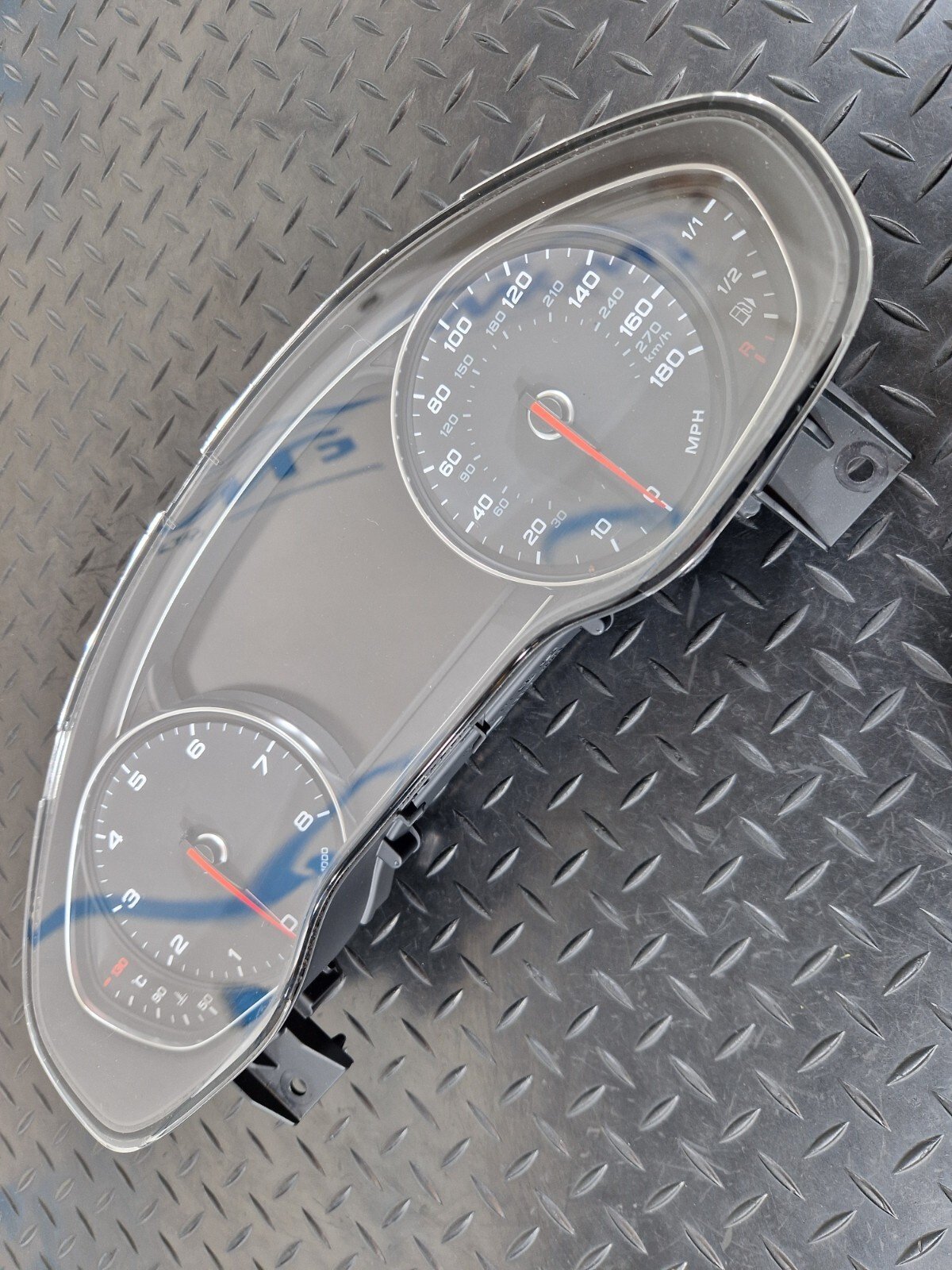 10-17 AUDI A8 4H INSTRUMENT CLUSTER SPEEDOMETER 4H0920910C