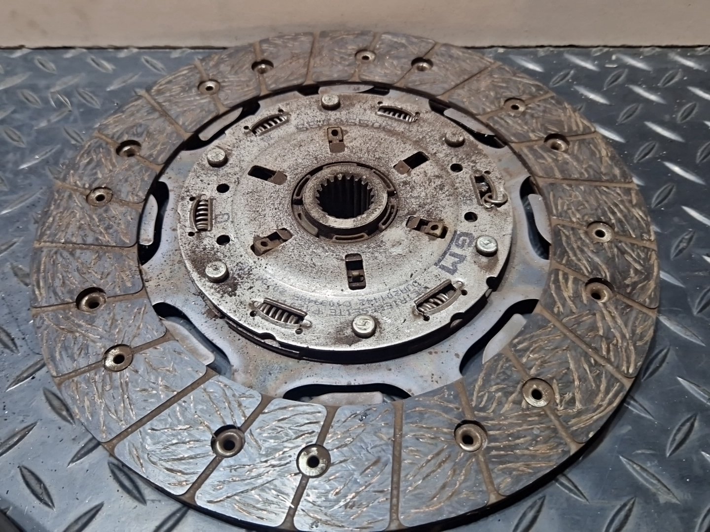 Vauxhall Mokka MK1 (G1U0) SUV 1.6 Diesel B16DTH Flywheel Clutch Kit 555744506