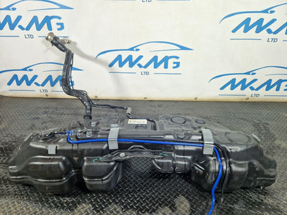 14-21 MERCEDES BENZ C-CLASS C200d W205 DIESEL FUEL TANK & PUMP A2054700501