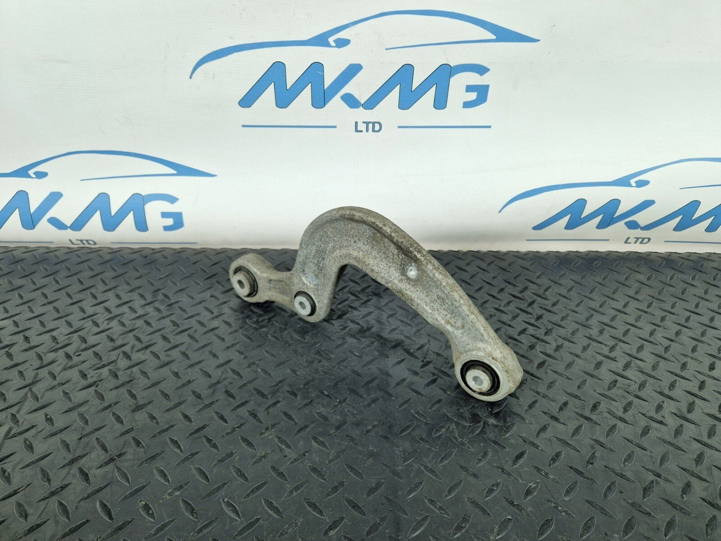 16-19 AUDI A4 B9 GENUINE OEM REAR CONTROL ARM FITS LEFT & RIGHT 8W0505361E