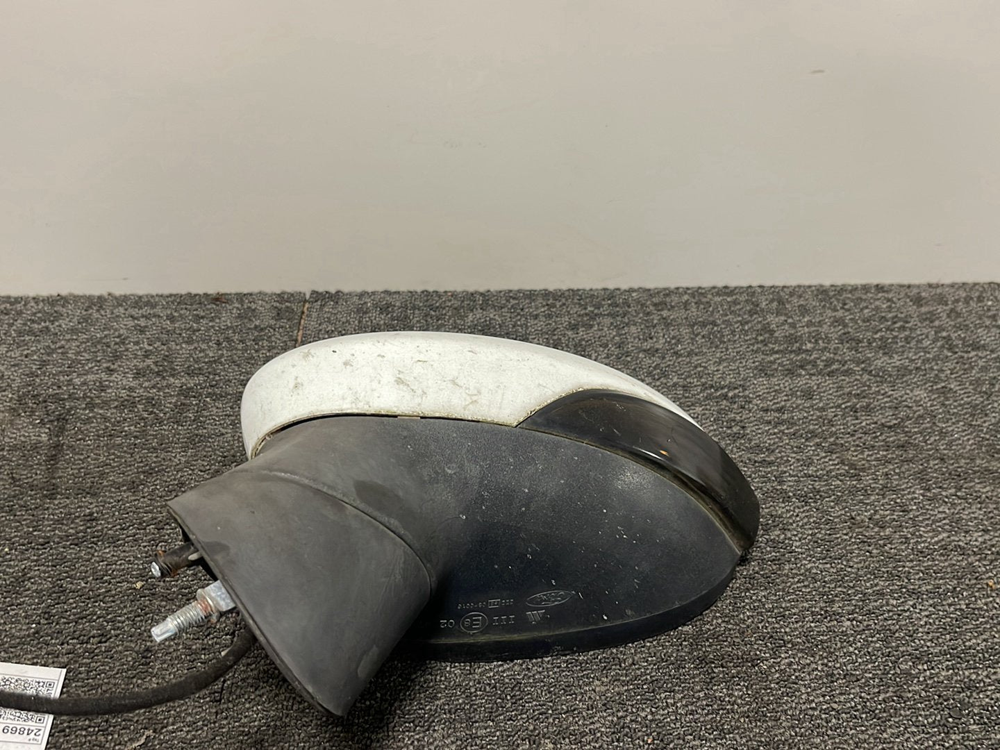 Ford Fiesta MK7 Hatchback Genuine Front Left Door Wing Mirror in Frozen White