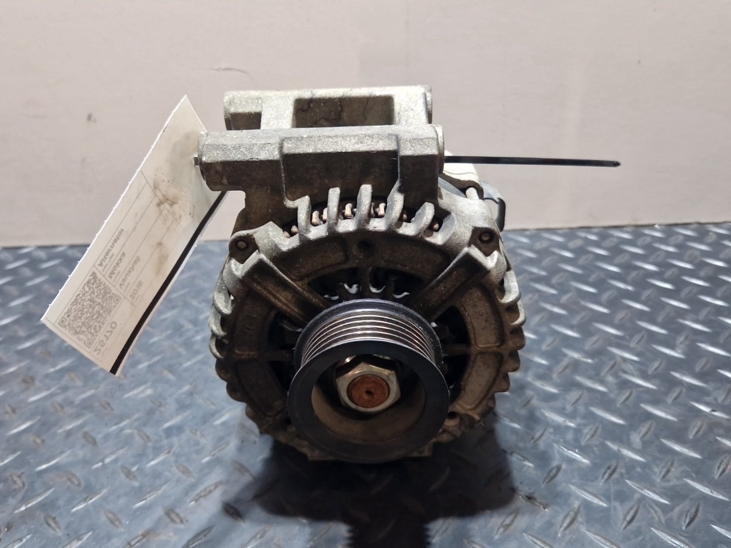 Vauxhall Mokka MK1 (G1U0) SUV 1.6L B16DTH Diesel Genuine Alternator 94509655