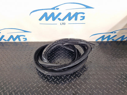11-18 BMW 6 SERIES F06 FRONT LEFT NSF DOOR RUBBER WEATHER SEAL 7275297