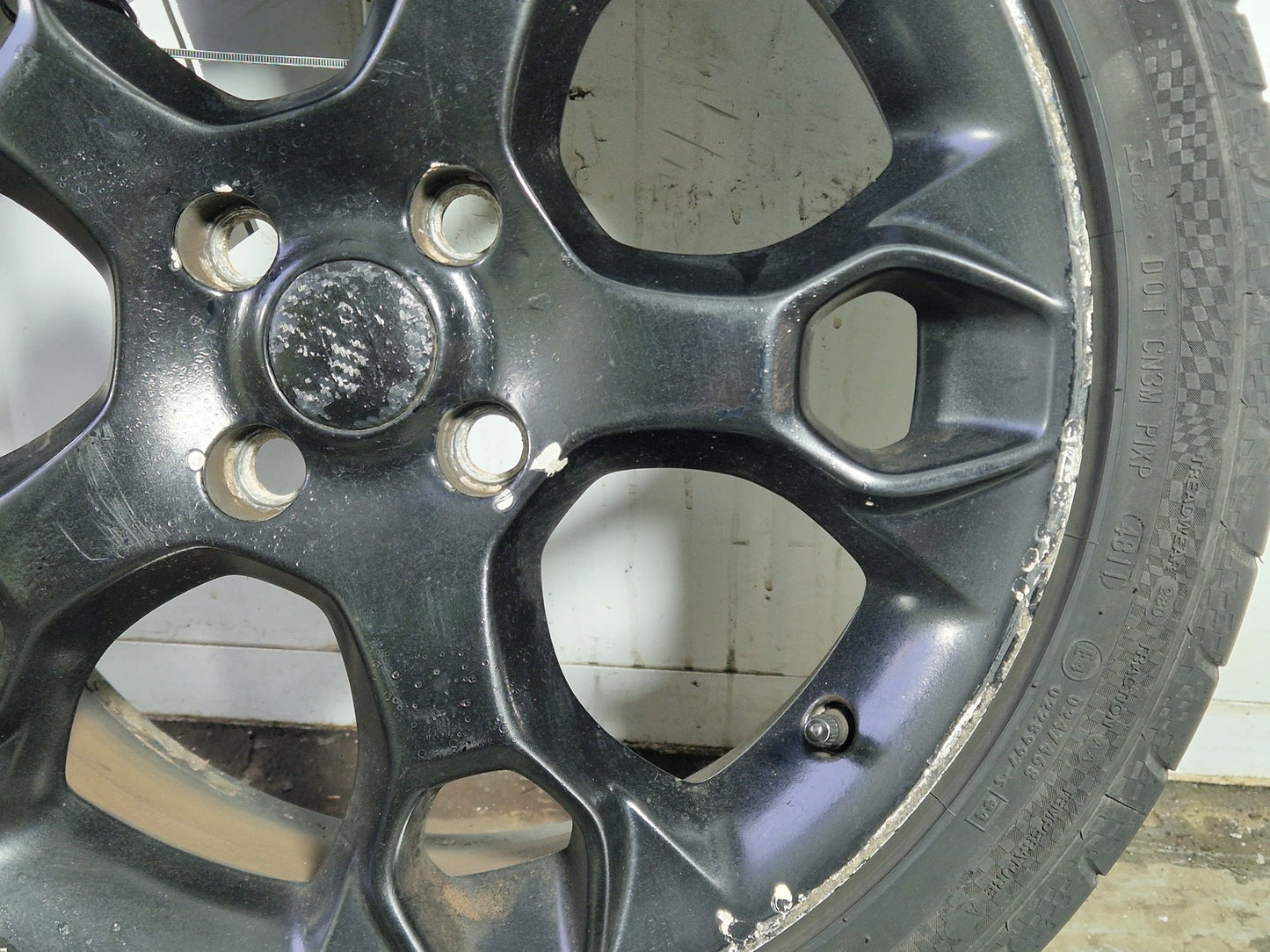 Ford Fiesta MK7 (B299) 17" Alloy Wheel with Tyre 205/45/17 ~4mm