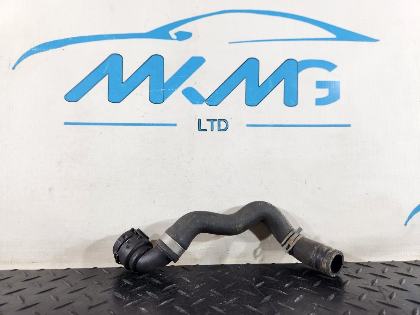 16-19 AUDI A4 B9 A5 F5 GENUINE HEATER HOSE PIPE 8W0819342B