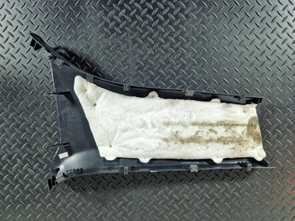11-19 MERCEDES BENZ ML W166 GENUINE LEFT LOWER B PILLAR TRIM A1666900025
